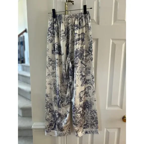 White & Blue Toile Jungle Print Satin Long Sleeve Pajama Pant Set